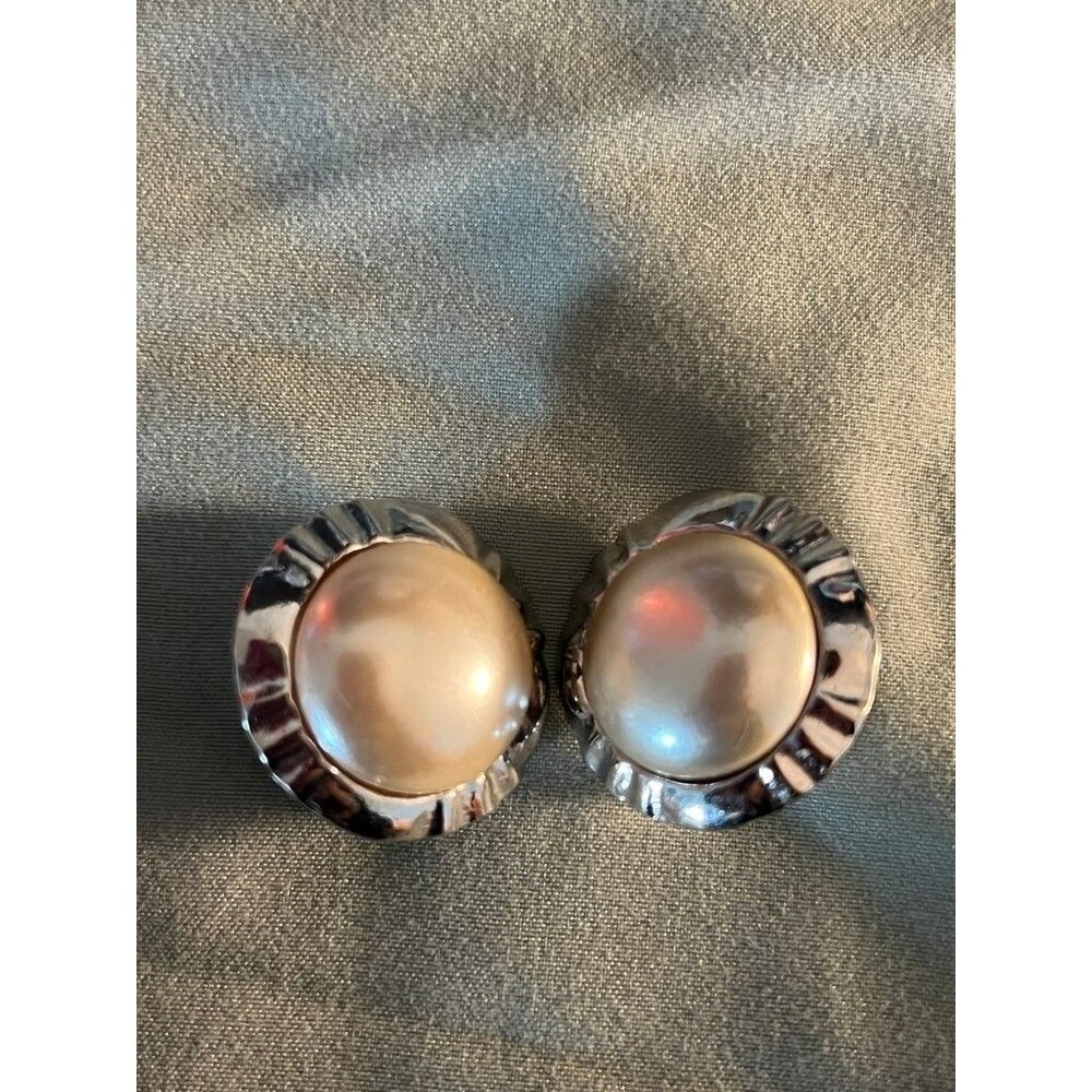 Vintage Faux Pearl and Silver Tone Clip-On Earrings